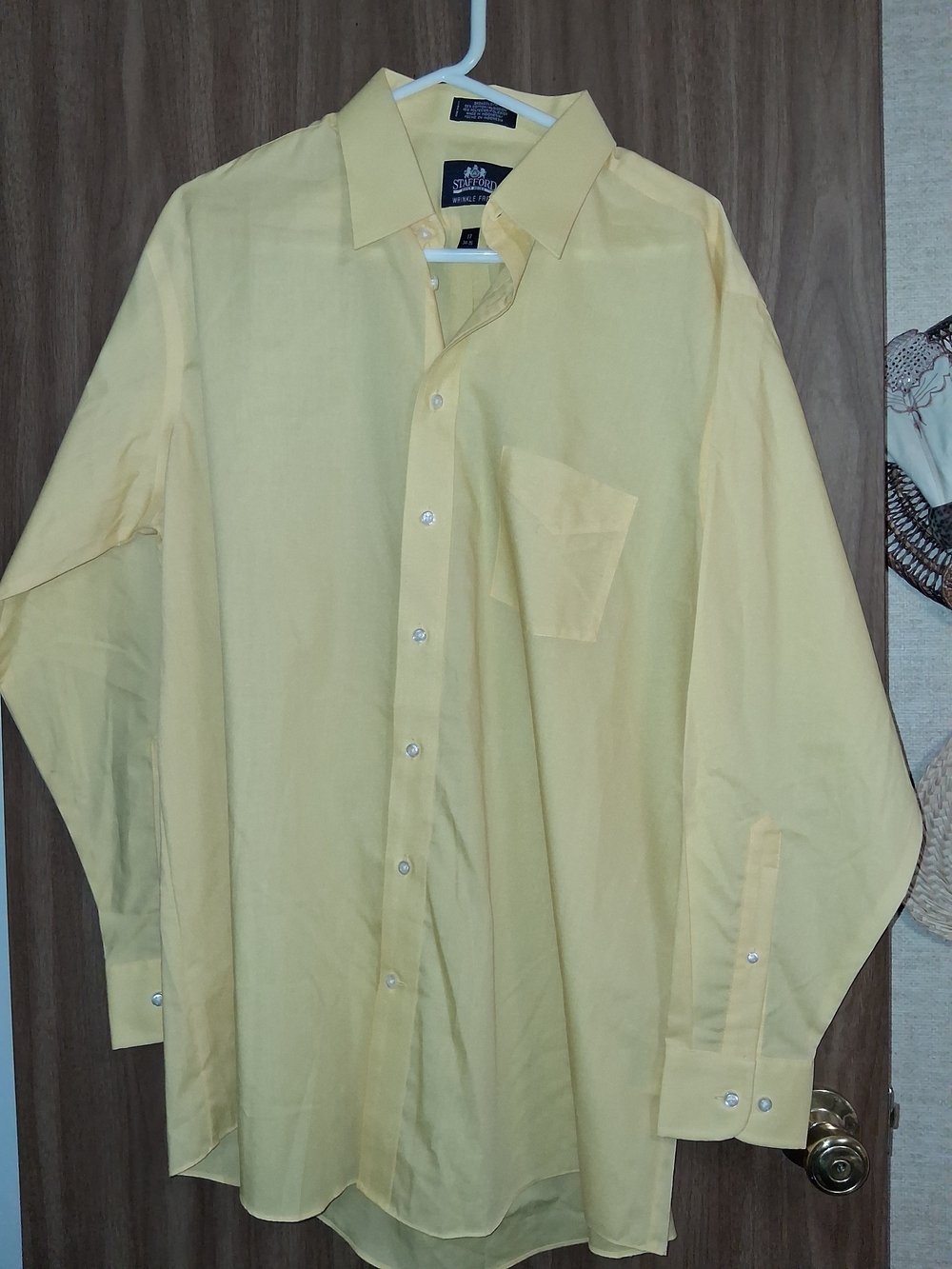 Stafford Men's Light Yellow Dress Shirt
